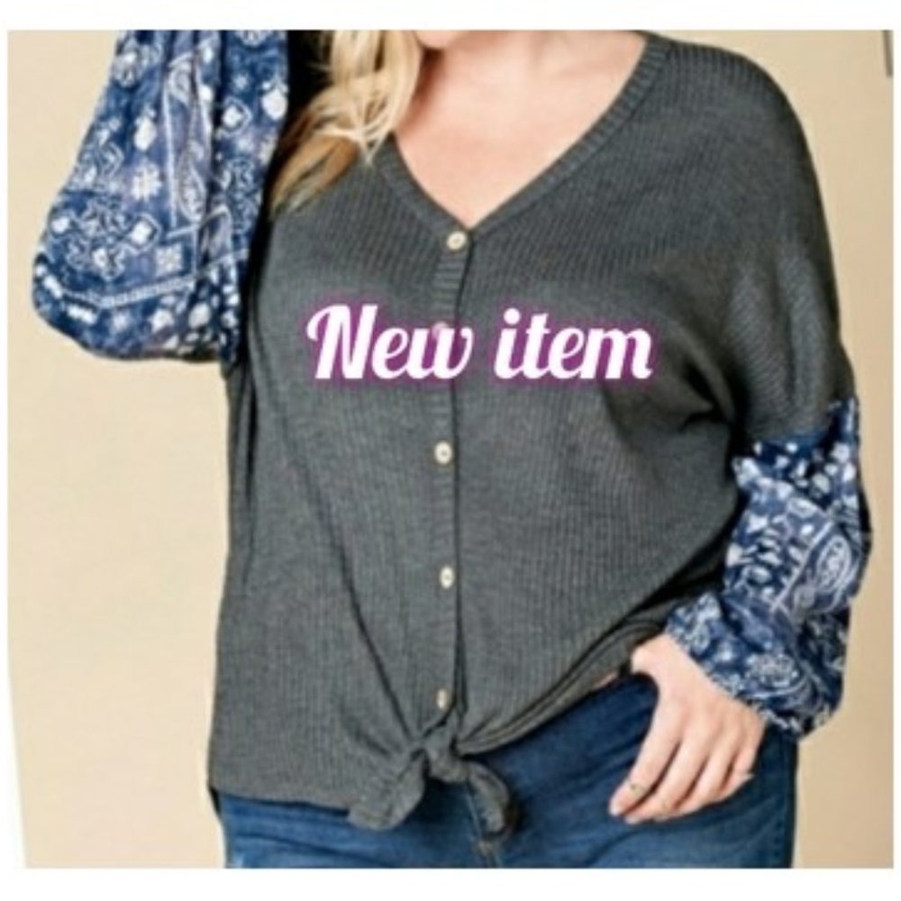 Plus Size Grey waffle/knit blouse